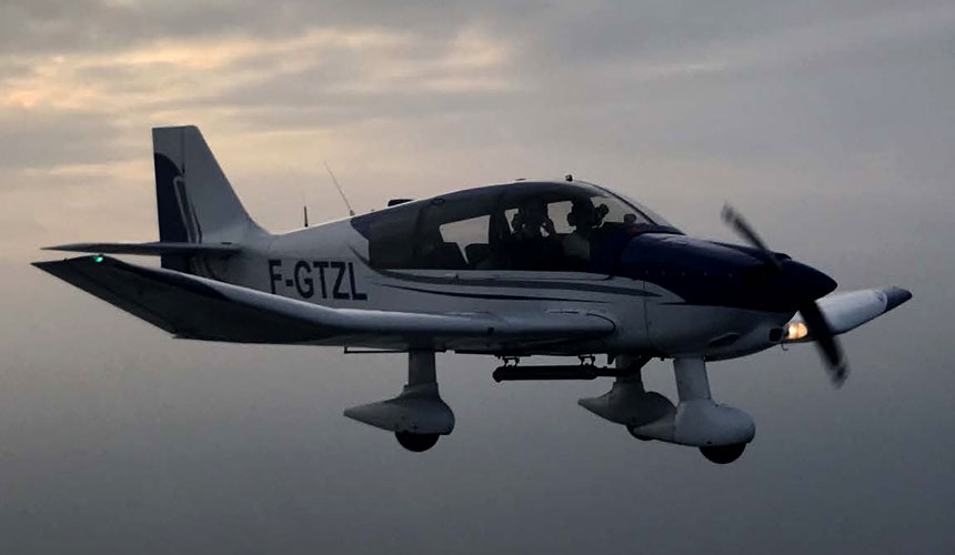 Avion F-GTZL à l'aéroclub de La Baule